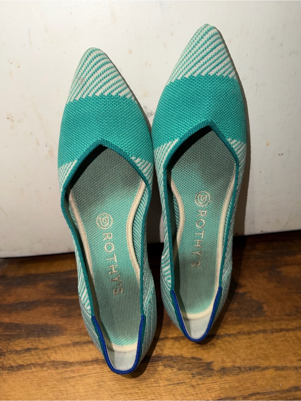 Rothy's Teal and Cream Pointed Knit Flats